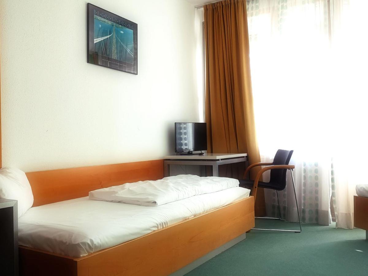 Sportschule Oberhaching Otel Dış mekan fotoğraf