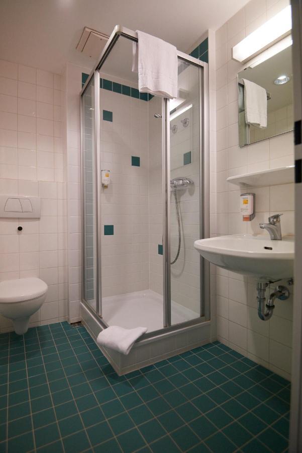 Sportschule Oberhaching Otel Dış mekan fotoğraf